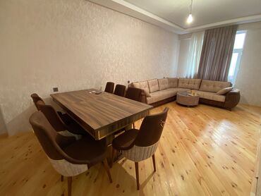 qonaq otagi ucun xalcalar: Yeni, Masa və oturacaqlar, Divan
