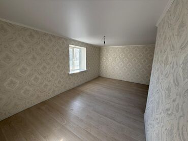 сдаю комнату для парней: 1 комната, 30 м², 104 серия, 2 этаж, Евроремонт