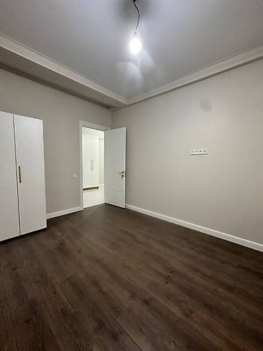 Продажа квартир: 3 комнаты, 110 м², 3 этаж — 5