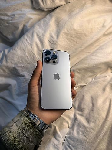 apple macbook pro 13 with retina display: IPhone 13 Pro, Б/у, 256 ГБ, Sierra Blue, Зарядное устройство, Защитное стекло, Чехол, 80 % — 1