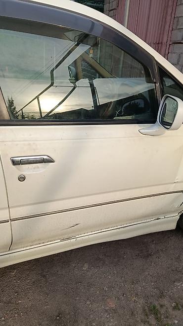 дверцы: Дверь Передняя правая Nissan, Б/у — 1