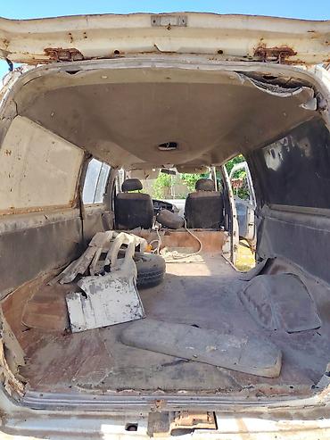 sukanlar: Kia Pregio yük mikroavtobusu Məhsul təsviri: - Marka/model: Kia — 8