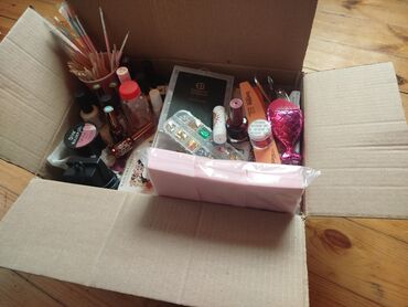 Manikür və pedikür məhsulları: Dırnaq üçün gel lak, İşlənmiş, Ünvandan götürmə — 8