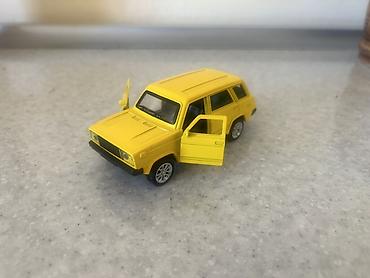 oyuncaq demir masin: Sarı rəngli metal miniatür of-road avtomobil modeli - Korpus: metal — 6