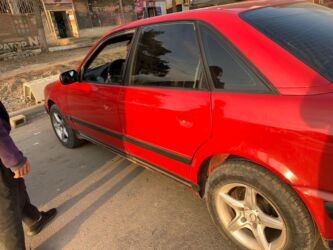 Audi: Audi 100: 1991 г., Седан — 10