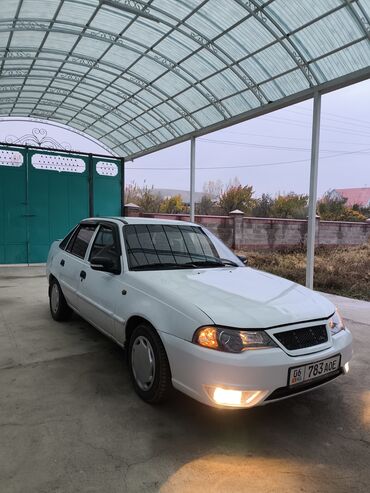 Daewoo: Daewoo Nexia: 2009 г., 1.6 л, Механика, Бензин, Седан