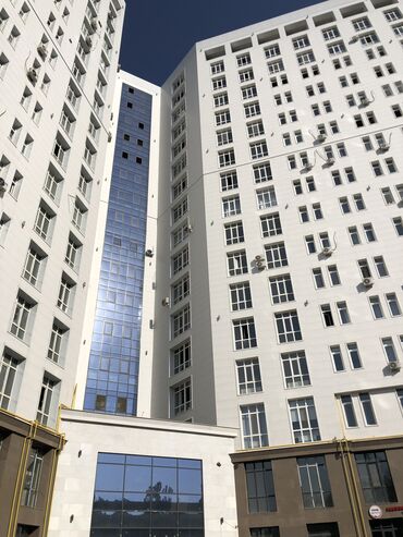 квартира поселения: 2 бөлмө, 92 кв. м, Элитка, 10 кабат, ПСО (өзү оңдоп түзөтүп бүтүү үчүн)