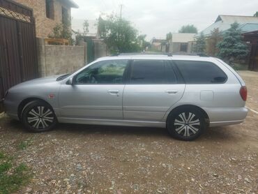 Nissan: Nissan Primera: 2001 г., 1.8 л, Механика, Бензин, Универсал