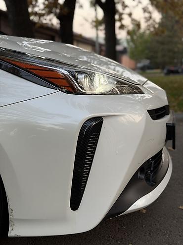215 50 17: Toyota Prius: 2019 г., 1.8 л, Автомат, Гибрид, Седан — 7