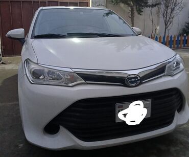 Toyota: Toyota Corolla: 1.5 l | 2016 il Hetçbek