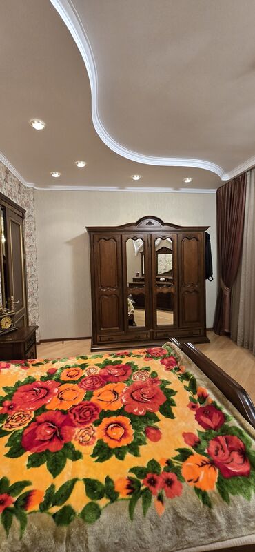 Həyət evləri və villaların satışı: Fatmayı 10 otaq, 300 kv. m — 21