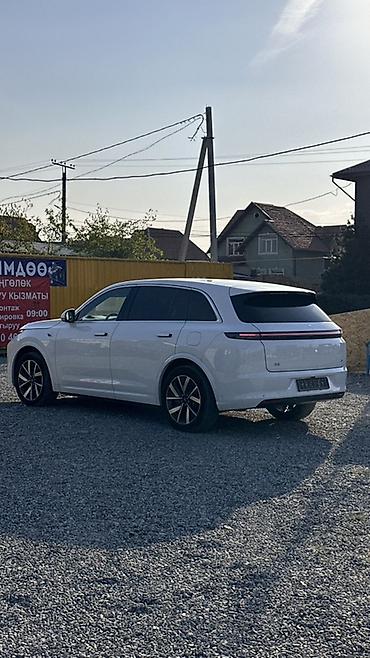 Lixiang: Lixiang L7: 2023 г., 1.5 л, Автомат, Гибрид, Кроссовер — 9
