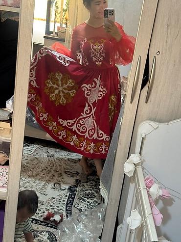 белья: Вечернее платье, Пышное, С рукавами, M, L — 4