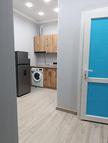 Продажа коттеджей и домов: 6 комнат и более, 400 м², 12 соток, Бишкек, Собственник — 18