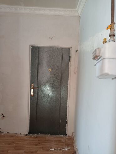 upd heyet evleri: Bakı, UPD, 3 otaqlı, Köhnə tikili, 53 kv. m