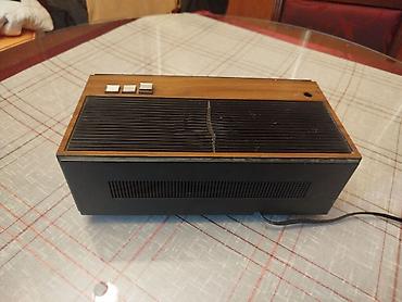 digitalni led sat: Retro stari radio Junior flip budilnik vintage. Nepoznato stanje — 4