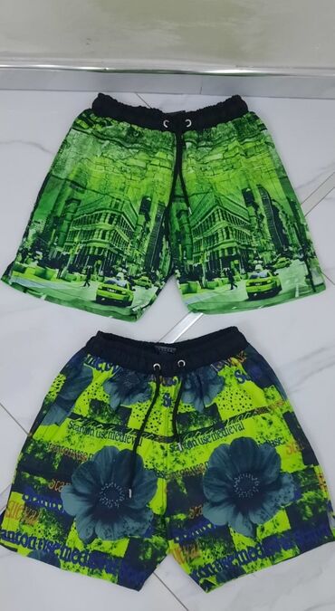 Bermude i šorcevi: Sorcevi samo 1400din
Ko hoće na više serja neka pita — 6