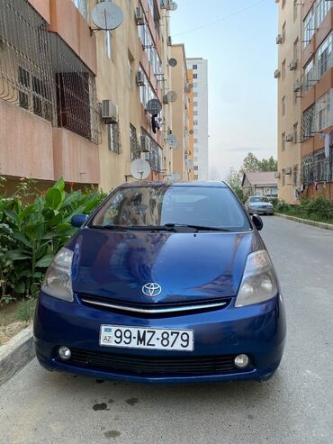 Toyota: Toyota Prius: 1.5 l | 2007 il Hetçbek