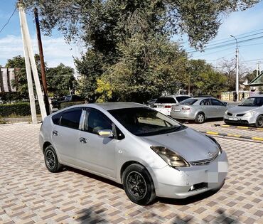 Toyota: Toyota Prius: 2005 г., 1.5 л, Вариатор, Гибрид, Хэтчбэк