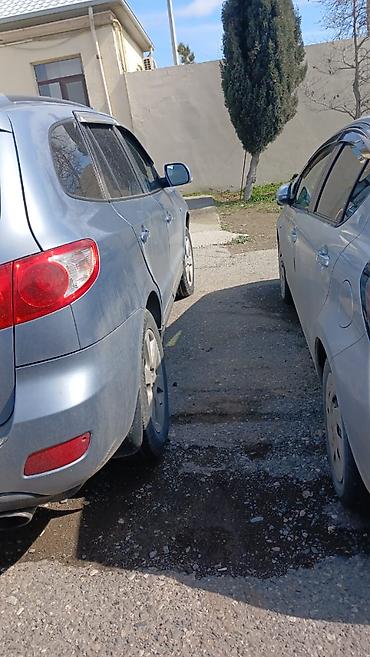 hyundai county satilir: Nəğd 16000 azn. Kreditlə 4000 azn + 39 ay 400 azn. 7 yerlikdir. Yaxşı — 6