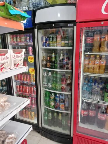 Soyuducu vitrinləri: Şüşə qapılı vitrin su soyuducu -380azn Kolbasa ya məjsulları üçün