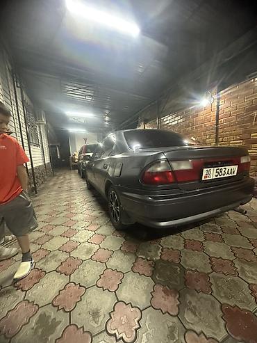 фамиля: Mazda Familia: 1997 г., 1.6 л, Автомат, Бензин, Седан — 4