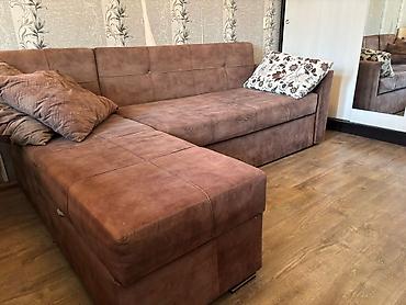 Künc divan – yumşaq toxumalı, qəhvəyi rəngdə - L‑şəkilli künc at lalafo.az — 2 Künc divan – yumşaq toxumalı, qəhvəyi rəngdə - L‑şəkilli künc — 2