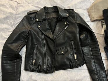 Куртки: Женская куртка XS (EU 34), S (EU 36), цвет - Черный