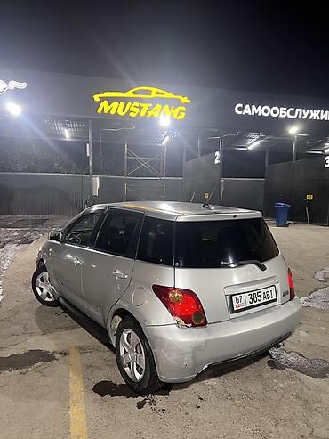 Продажа авто: Toyota Ist: 2003 г., 1.3 л, Автомат — 3