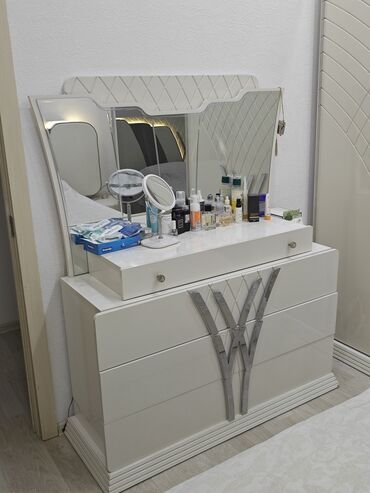 Yataq otağı dəstləri: İkinəfərlik çarpayı, Dolab, Türkiyə, İşlənmiş -da lalafo.az — 9 Yataq otağı dəstləri: İkinəfərlik çarpayı, Dolab, Türkiyə, İşlənmiş — 9