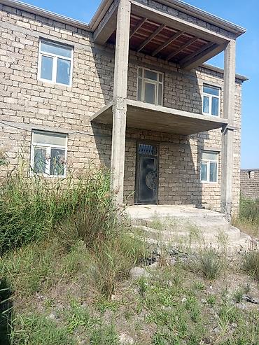 Продажа домов: İki mərtəbəli daş tikili ev - Plan: 2 mərtəbə, eyvanlı giriş. Hündür — 2