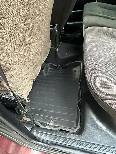Volkswagen: Volkswagen Vento: 1993 г., 1.8 л, Механика, Бензин, Седан at lalafo.kg — 11 Volkswagen: Volkswagen Vento: 1993 г., 1.8 л, Механика, Бензин, Седан — 11