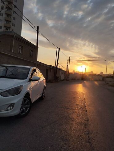 işlənmiş maşınlar: Hyundai Accent: 1.6 l | 2012 il Sedan