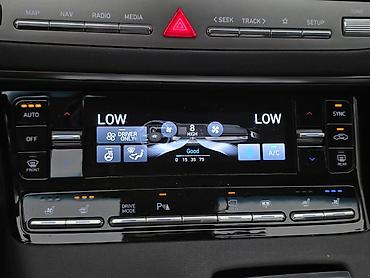 gra: Hyundai Grandeur: 2022 г., 1.6 л, Автомат, Гибрид, Седан — 10