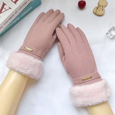 Rukavice: Rukavice sa otvorom za prst za korišćenje telefona Cena 1600 din na lalafo.rs — 10 Rukavice: Rukavice sa otvorom za prst za korišćenje telefona Cena 1600 din — 10