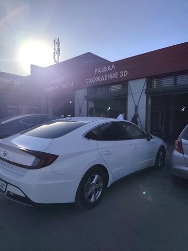 Hyundai: Hyundai Sonata: 2019 г., 2 л, Автомат, Газ, Седан — 4