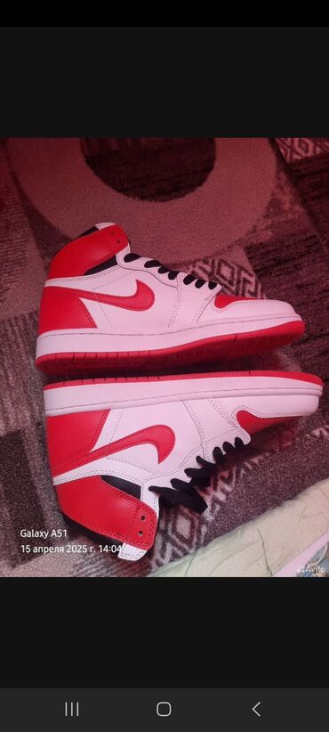 Кроссовки и спортивная обувь: Кроссовки баскетбольные высокие Nike Air Jordan (силуэт AJ1). - Цвет — 2