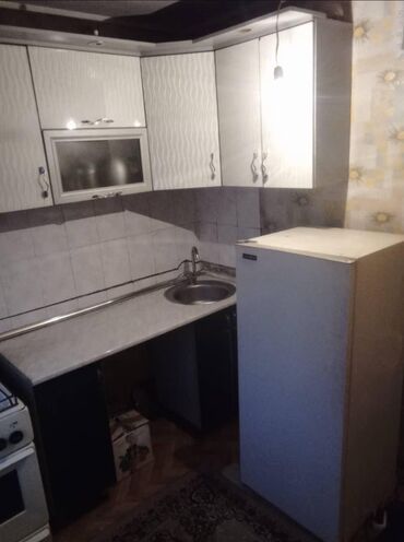 Продажа квартир: 2 комнаты, 43 м², 104 серия, 1 этаж, Косметический ремонт