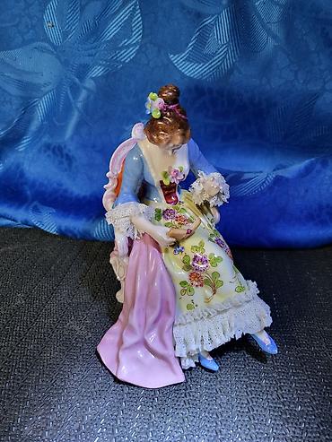 Antiques: Antik figura 1907 do 1949g.Muller Volkstedt Drezden cipka at lalafo.rs — 7 Antiques: Antik figura 1907 do 1949g.Muller Volkstedt Drezden cipka — 7