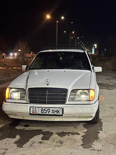 Mercedes-Benz: Mercedes-Benz W124: 1993 г., 2.2 л, Механика, Бензин, Седан — 1