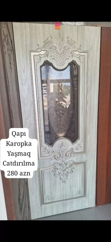 şaxta qapısı: Çatdırılma mövcuddur.Her növ məişət eşyası mebellərin satışı da var