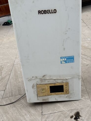 kombi şkaf: İşlənmiş Kombi Robello 24 kVt, Ünvandan götürmə, Kredit yoxdur