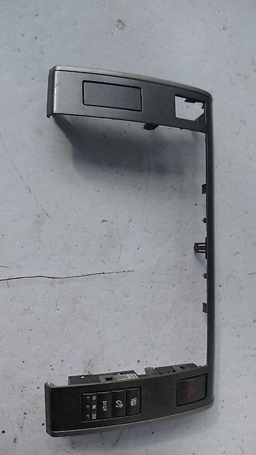 voxy noah: Сenter console Toyota 2004 г., Б/у, Оригинал, Япония — 2