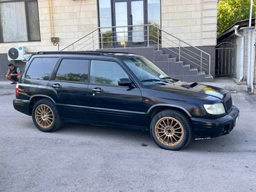 Subaru: Subaru Forester: 2001 г., 2 л, Автомат, Газ, Кроссовер