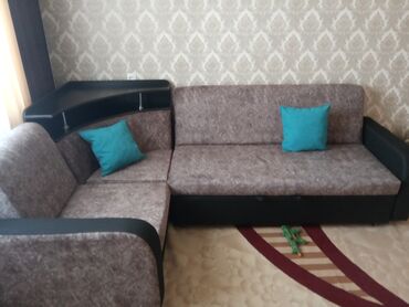 Угловые диваны: Угловой диван 
на заказ
От 30-70.000 токмок 
Любой дизайн. Размер — 8