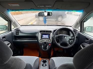 Honda: Honda Stream: 2001 г., 1.7 л, Автомат, Бензин, Минивэн — 8