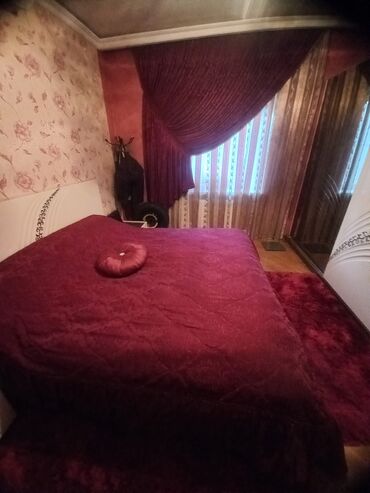 белая мебель в стиле прованс: Двуспальная кровать, Шкаф