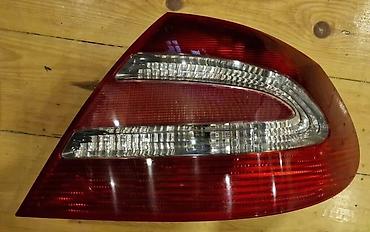 Arxa stopları: Mercedes-Benz — 9