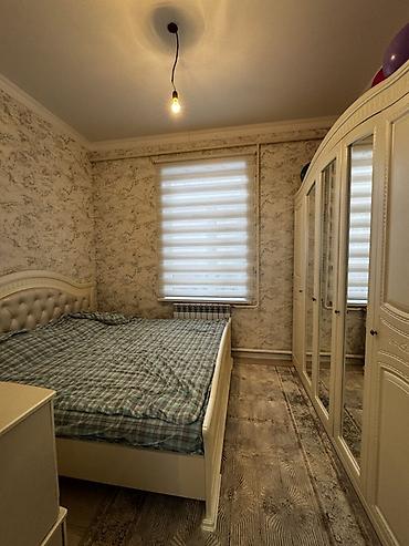 Продажа коттеджей и домов: Продаётся комплект для столовой/гостиной: - Обеденный стол — 4