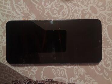 Honor: Mavi rəngli smartfon